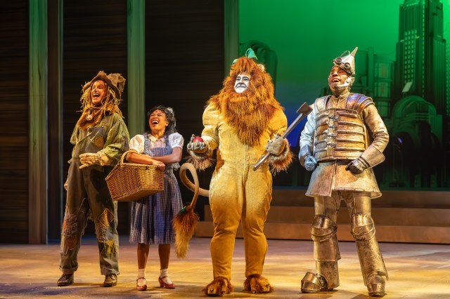 Are we there yet? Four friends on a road trip: The Wizard of Oz at the Citadel, a review Are we there yet? Four friends on a road trip: The Wizard of Oz at the Citadel, a review