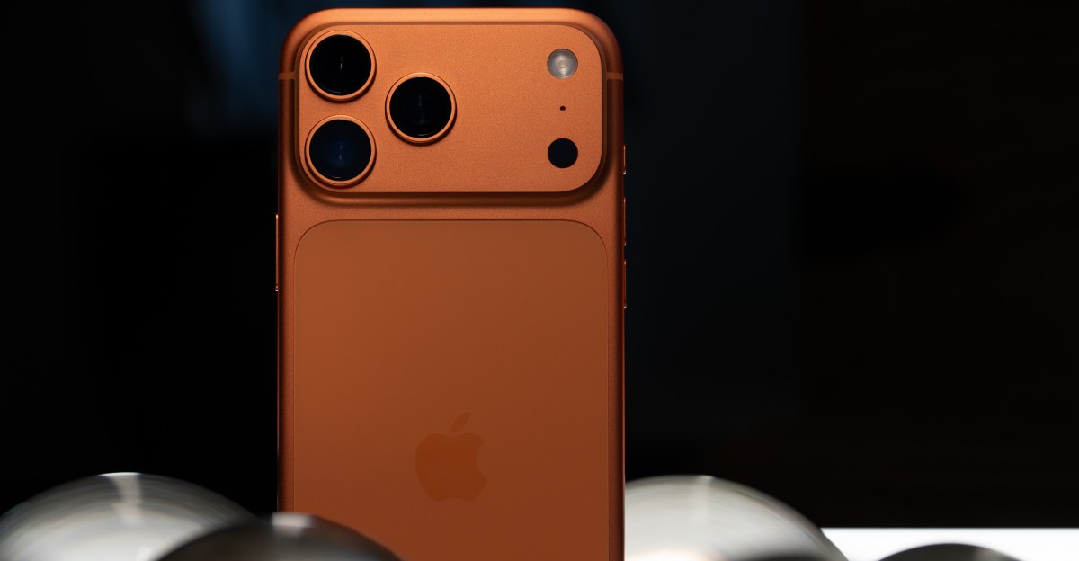 Apple keeps hitting bumps with its overhauled Siri Apple keeps hitting bumps with its overhauled Siri